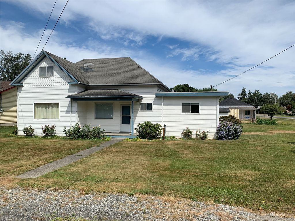 338 E 3rd Street, Sumas, WA 98295 MLS 1977476 Trulia