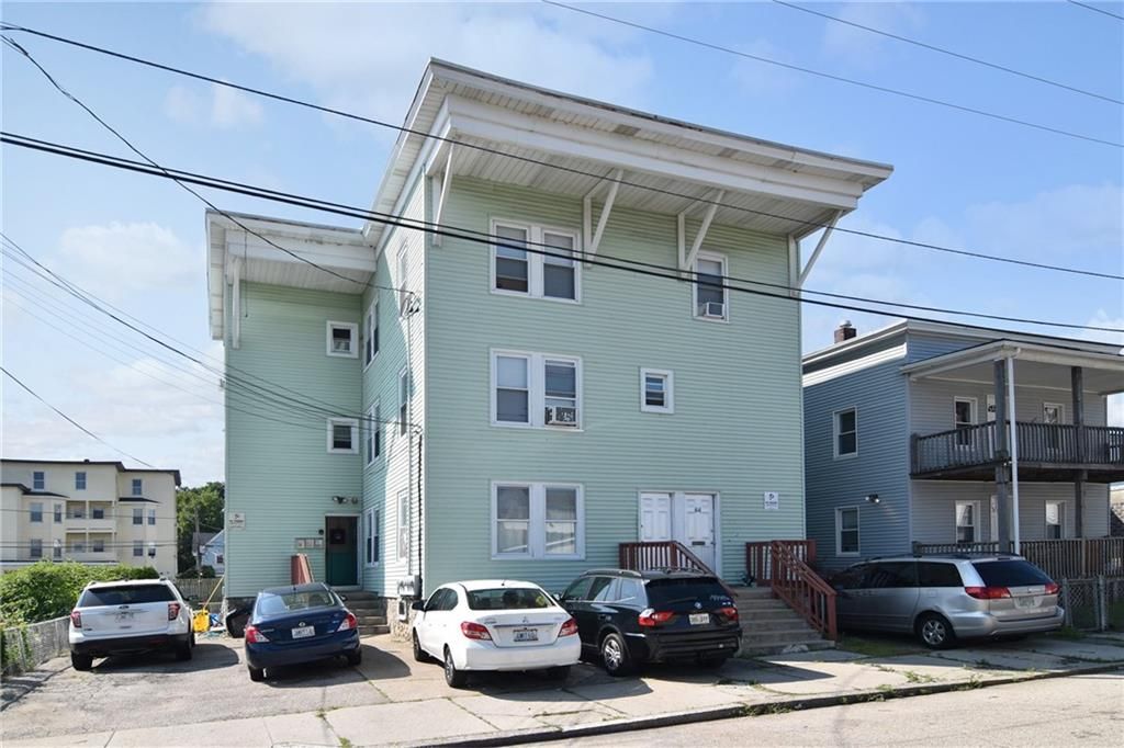 42-44 Parker St, Woonsocket, RI 02895