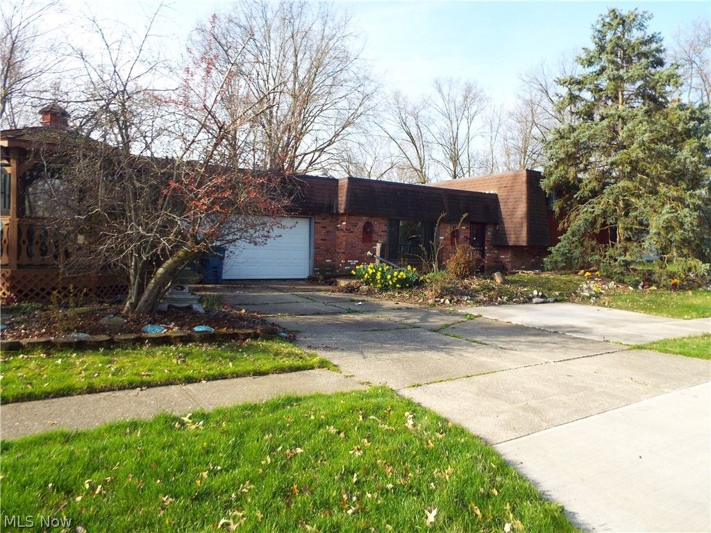 4709 Edgewood Dr, Lorain, OH 44053 Trulia