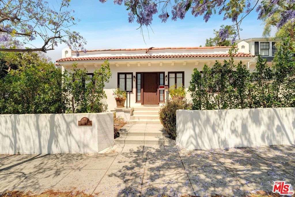 1601 N Vista St, Los Angeles, CA 90046