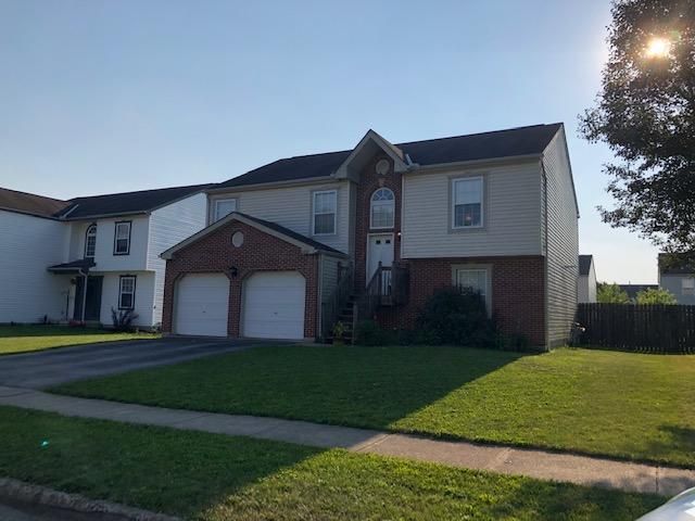 5831 Canal Bridge Dr, Canal Winchester, OH 43110