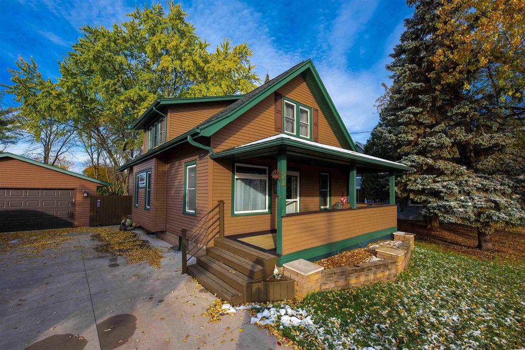 24 N 3rd St, Winneconne, WI 54986 Trulia