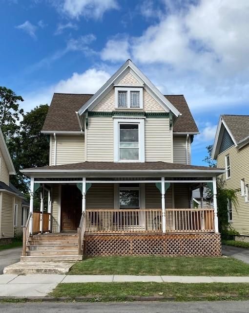 10 Brighton St, Rochester, NY 14607