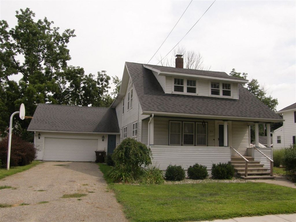 211 S Wood St, Chesaning, MI 48616 Trulia