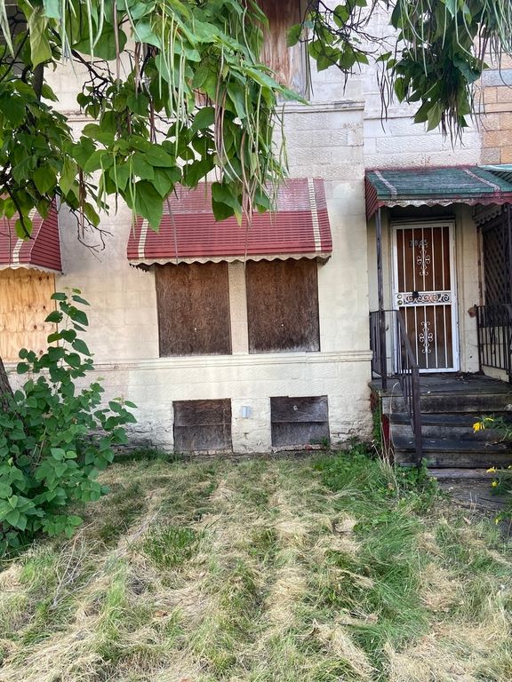 7845 S Lowe Ave, Chicago, IL 60620