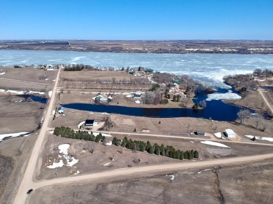 48113 Isaak Ln, Big Stone City, SD 57216 Trulia