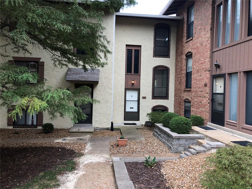 181 Carmel Woods Dr, Ellisville, MO 63021 Trulia