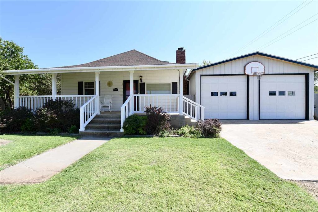 511 4th St, Fort Supply, OK 73841 3 Bed, 1 Bath SingleFamily Home