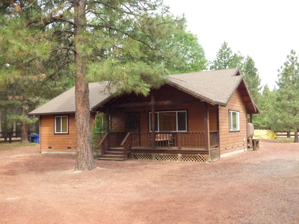 41250 Old School Rd, Fall River Mills, CA 96028
