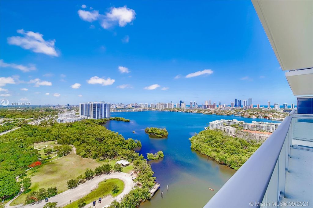 16385 Biscayne Blvd #2505, Aventura, FL 33160