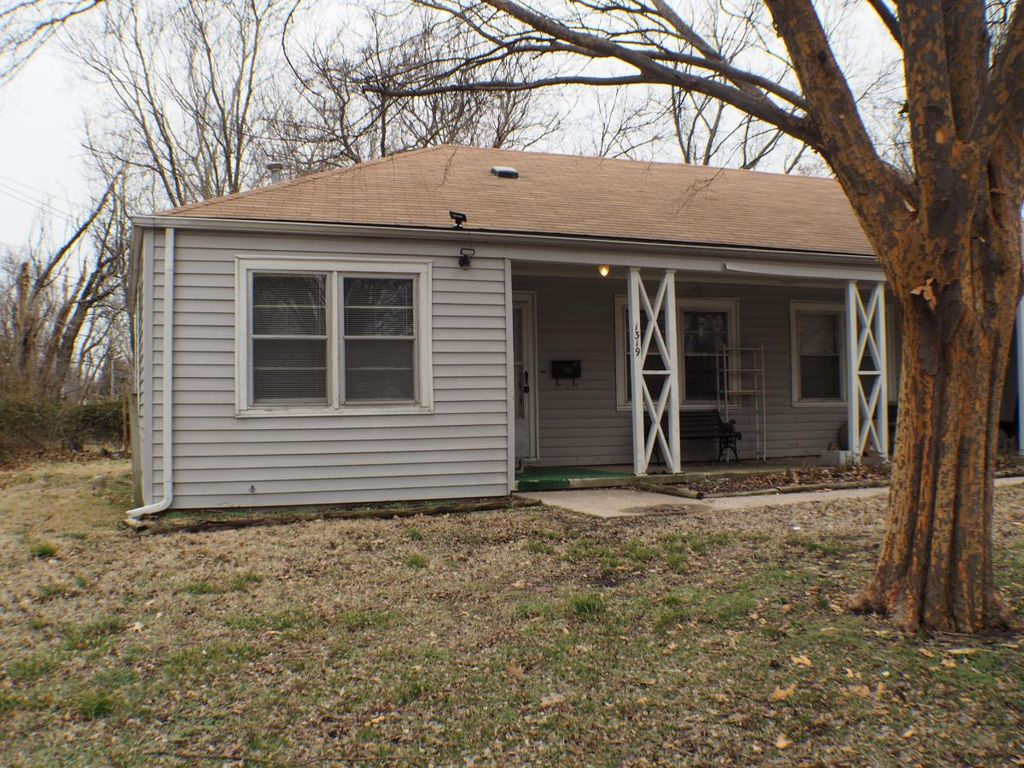 1319 E Scott Ave, Wichita, KS 67216