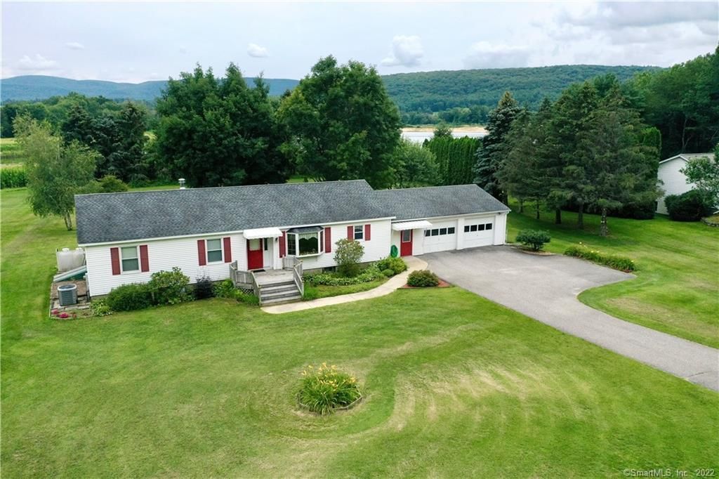 172 Clayton Rd, Canaan, CT 06018
