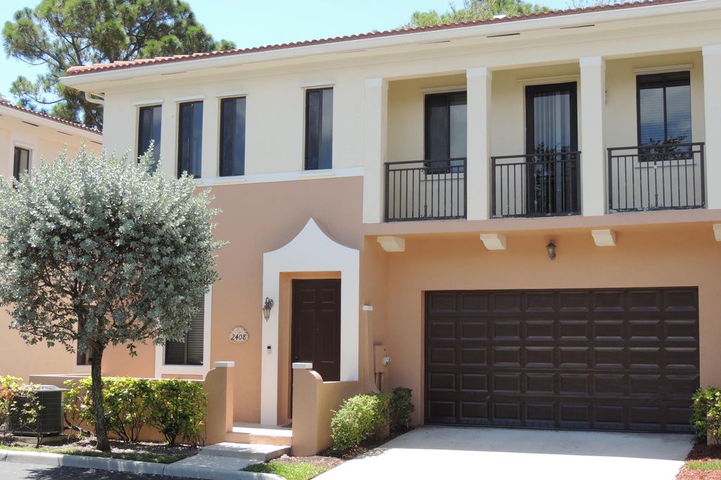 2408 Venetian Way, Boynton Beach, FL 33426