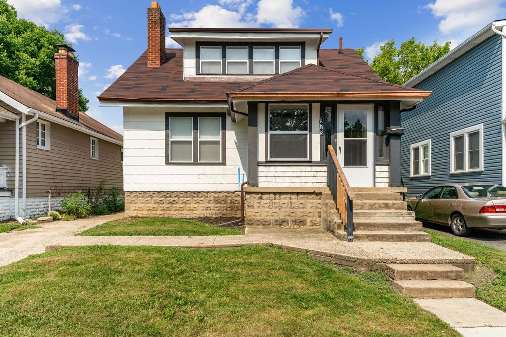 973 Seymour Ave, Columbus, OH 43206