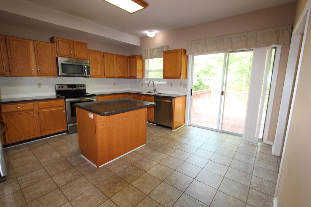 3805 Woods Edge Rd, Columbia, MO 65203 Trulia