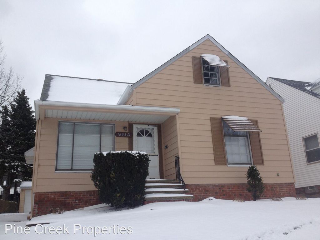 4913 E  86th St, Garfield Heights, OH 44125