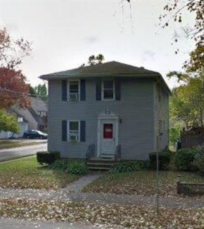 132 Putnam Ave, Hamden, CT 06517