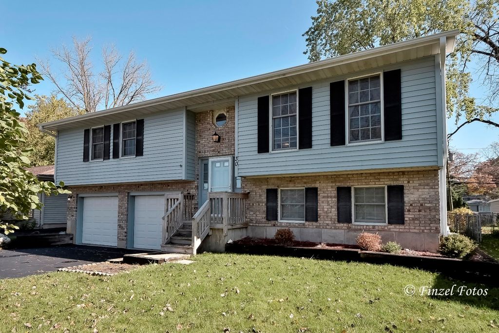 30 Hilltop Dr, Lake In The Hills, IL 60156 Trulia