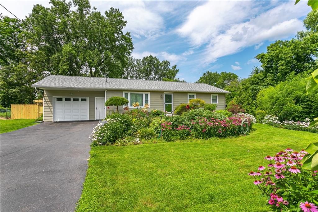 1725 Turk Hill Rd, Fairport, NY 14450