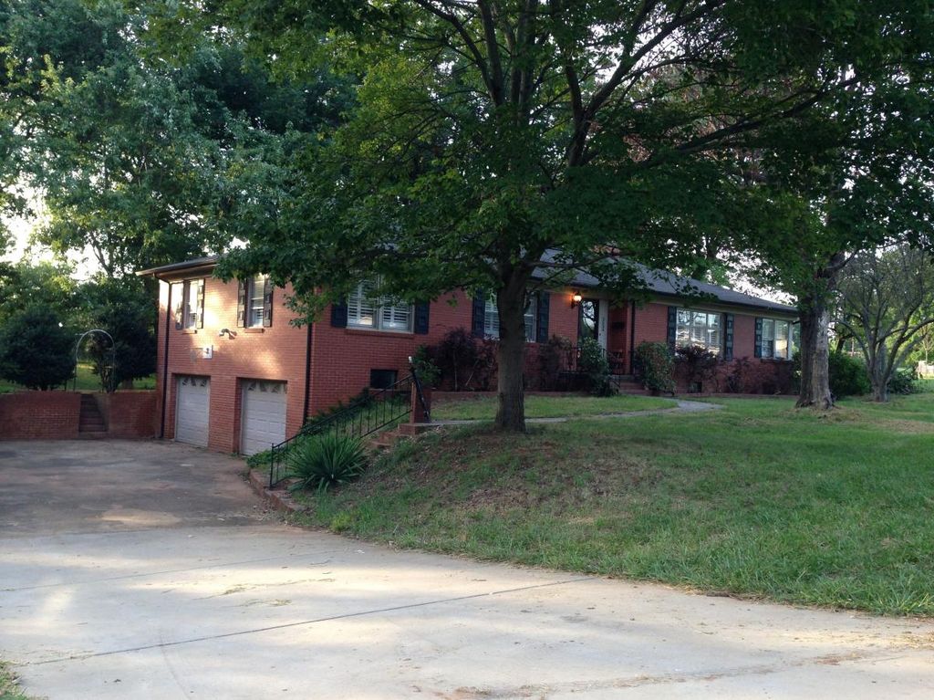 2539 Nc-150, Lincolnton, NC 28092