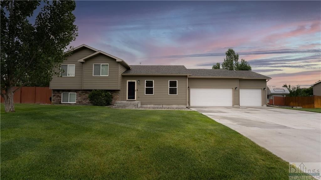 1140 Full Moon Cir, Billings, MT 59101