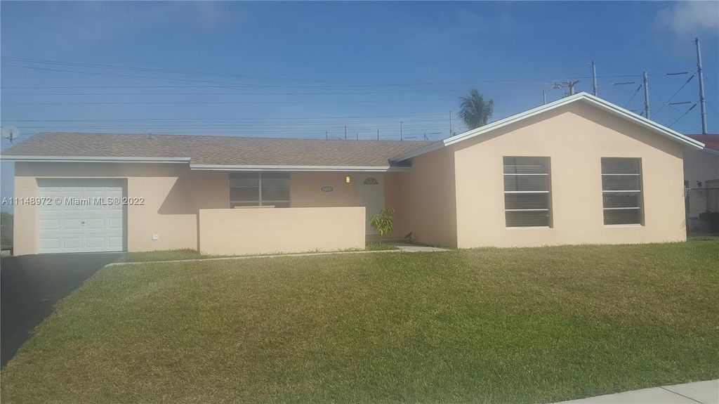 26051 SW 130th Ave, Homestead, FL 33032