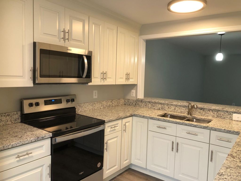 18703 White Sands Dr, Germantown, MD 20874