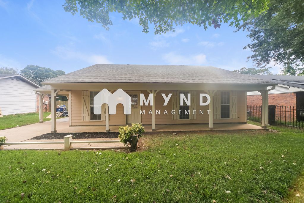 3405 Laurel Dr, Horn Lake, MS 38637