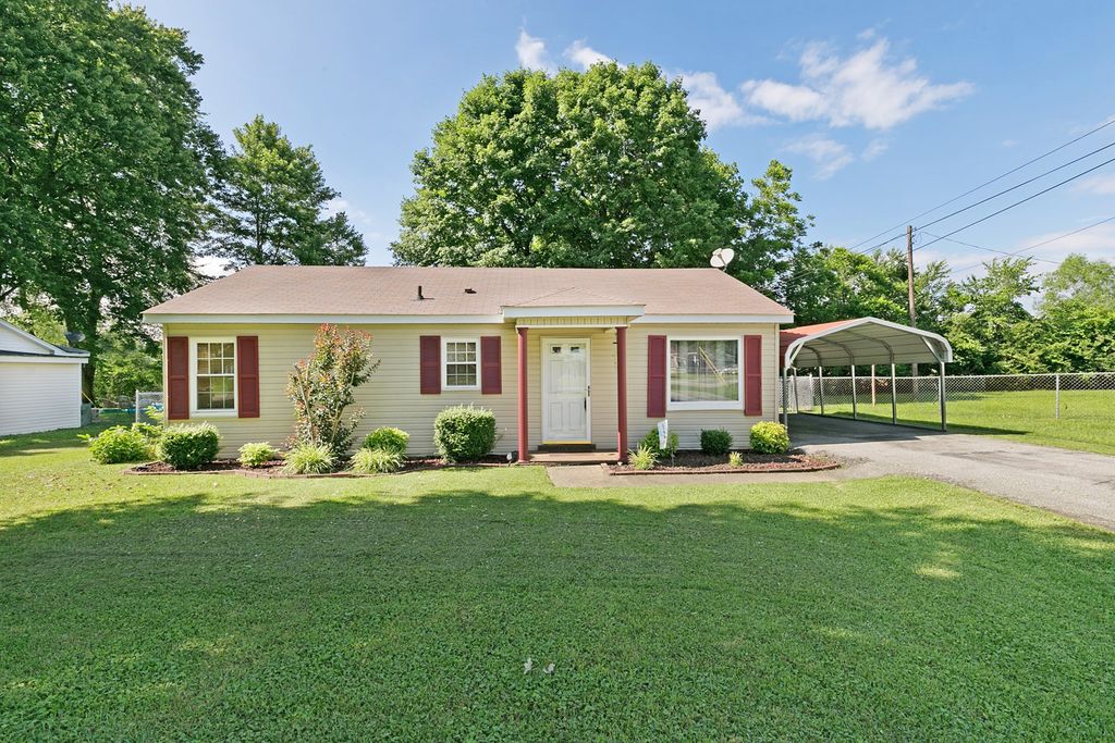 1074 Dell St, Milan, TN 38358 Trulia