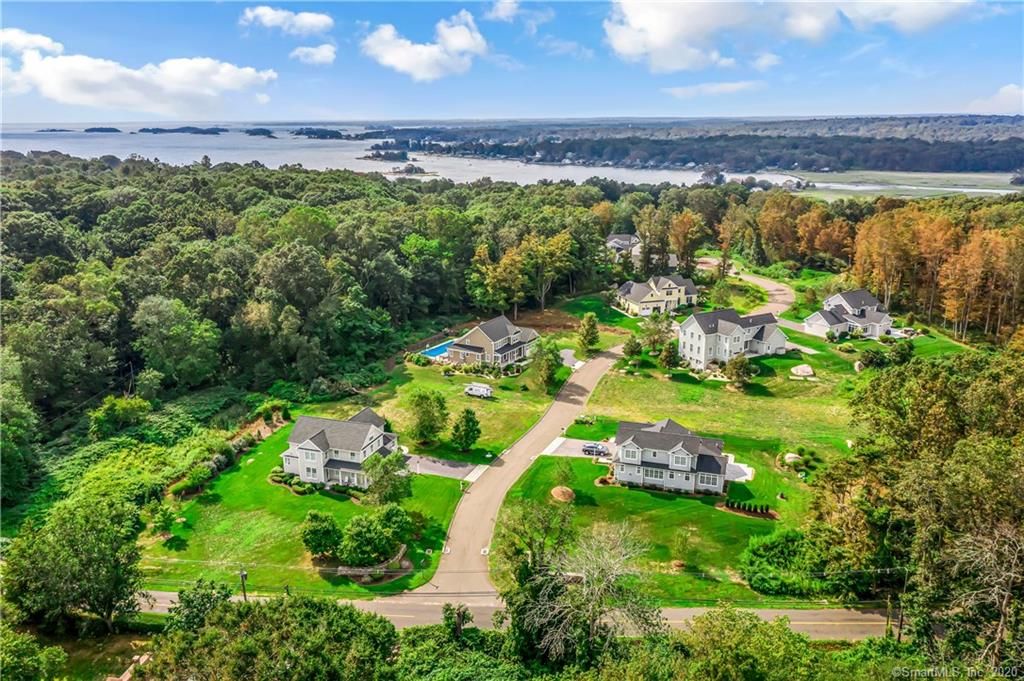 20 Bentons Knl #6, Guilford, CT 06437