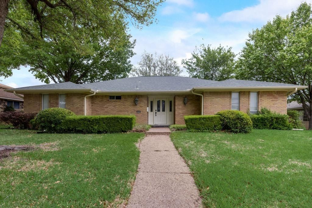 206 N Venice Dr, Duncanville, TX 75116
