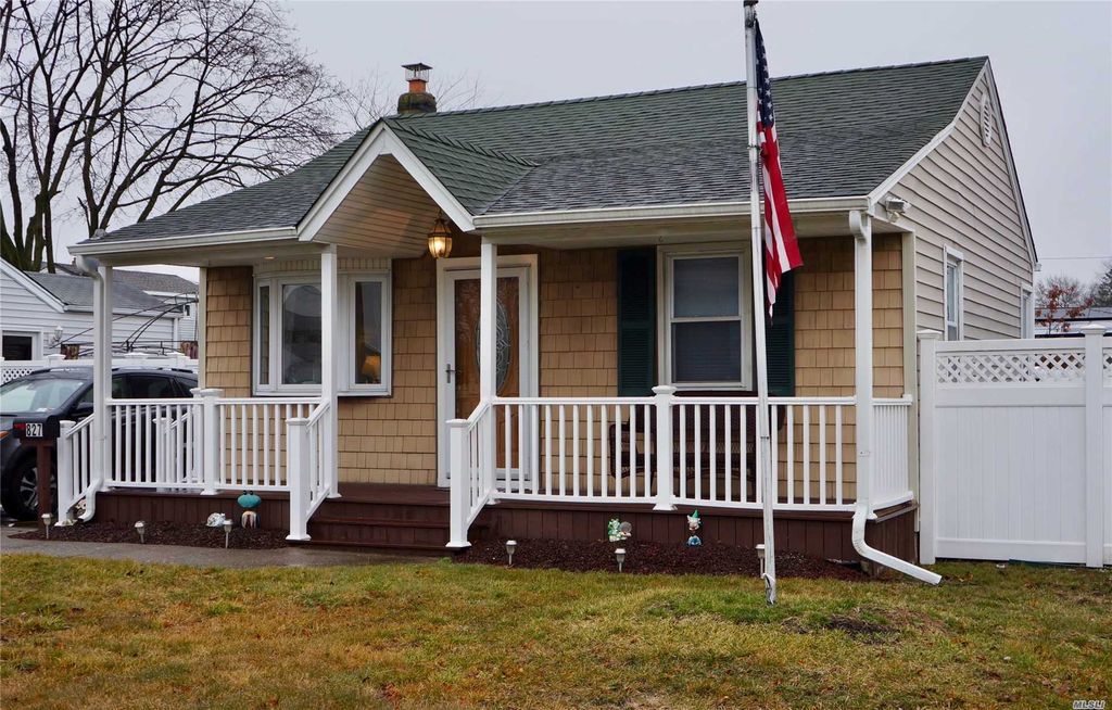 827 Keith Ln, West Islip, NY 11795 Trulia