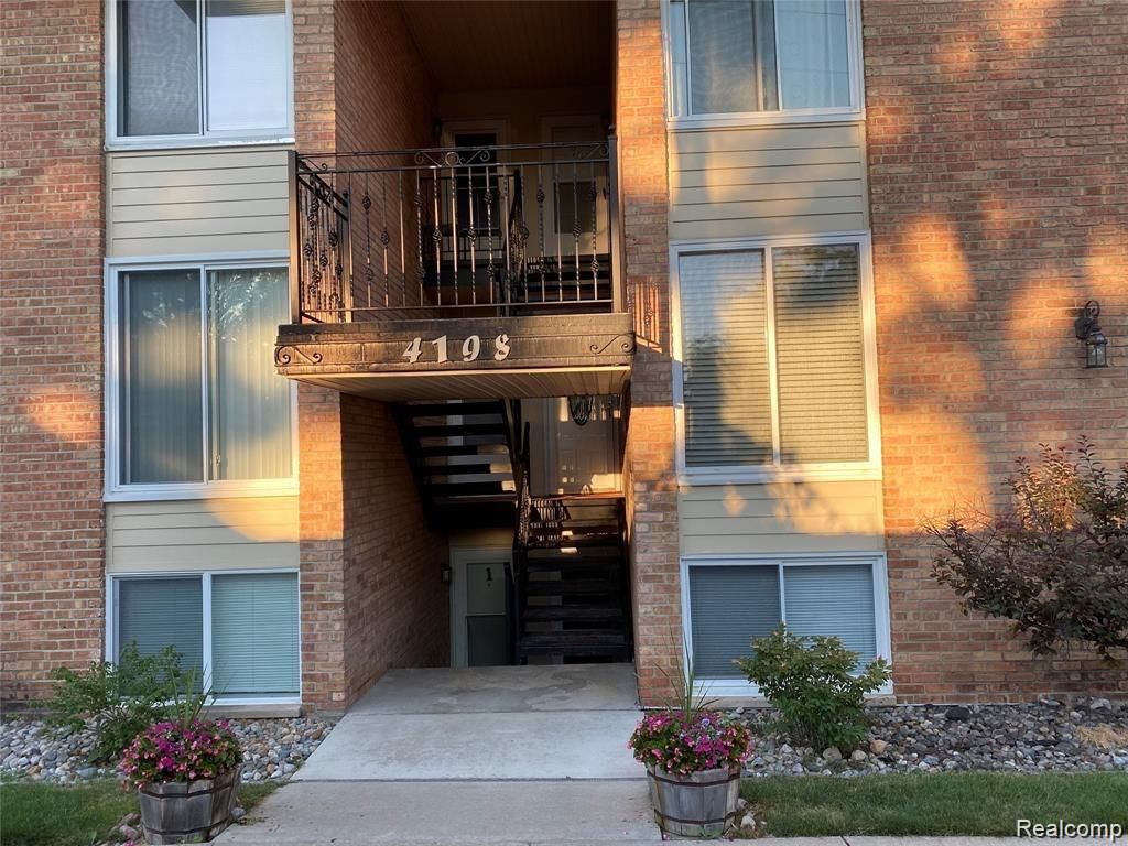 4198 Packard St #2, Ann Arbor, MI 48108