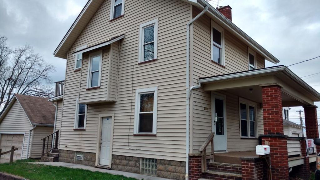 2119 Shorb Ave NW, Canton, OH 44709