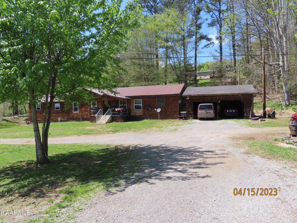3910 Hickory Valley Rd, Andersonville, TN 37705