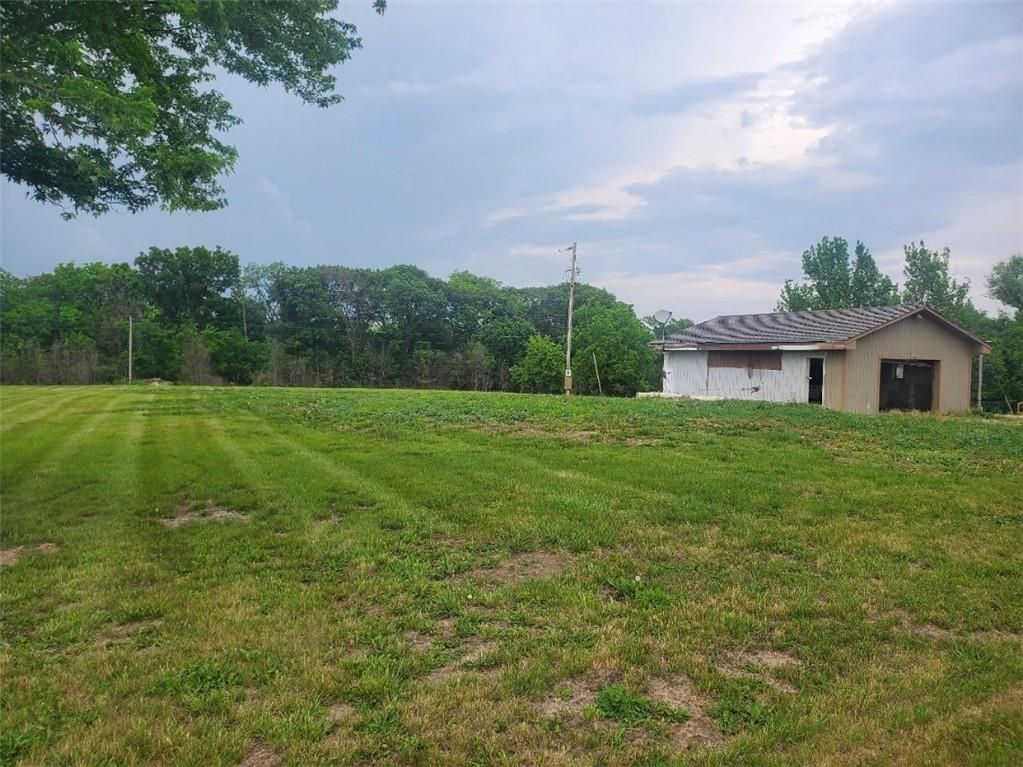 6561 SE Smith Rd, Cameron, MO 64429 See Estimated Value