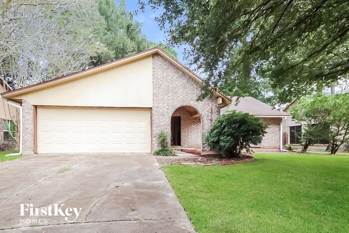 17422 Crestline Rd, Humble, TX 77396
