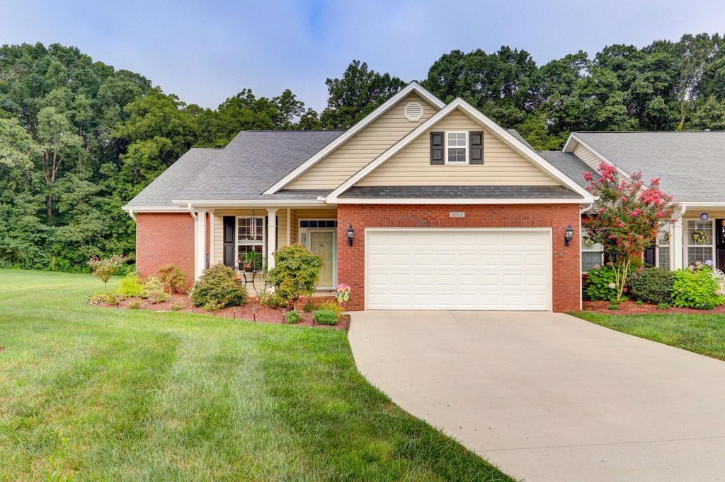 4804 Lindsey Blair Ln, Knoxville, TN 37918