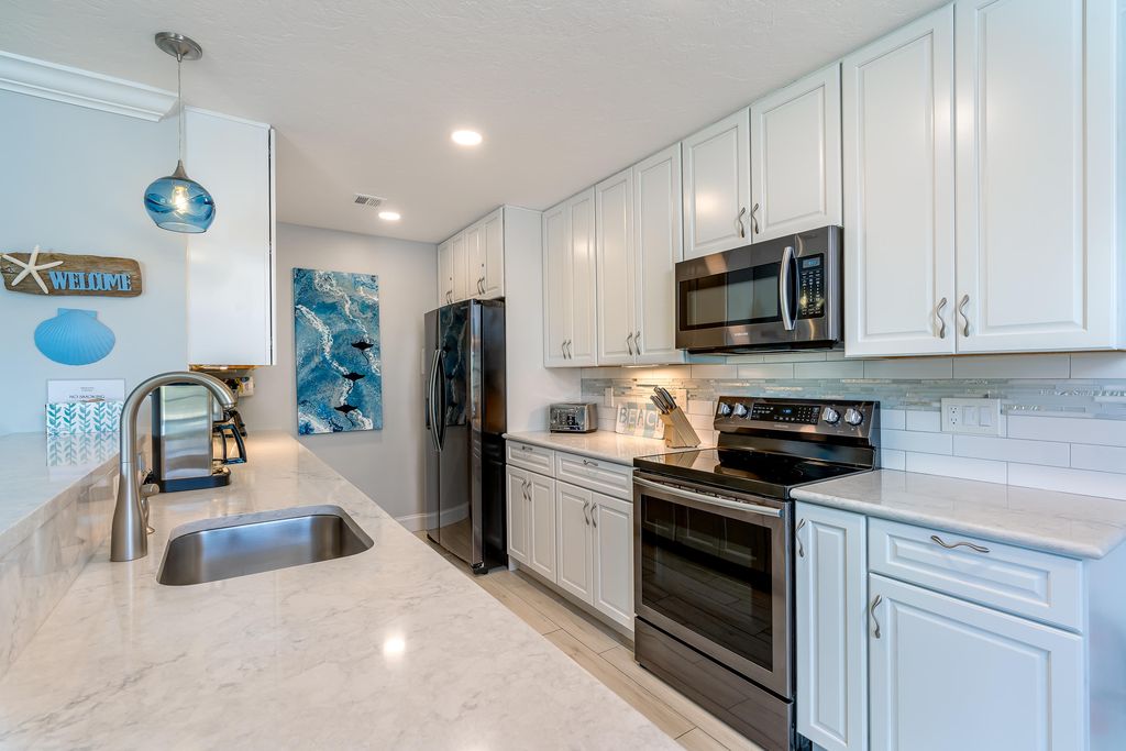 12690 Overseas Hwy #23, Marathon, FL 33050