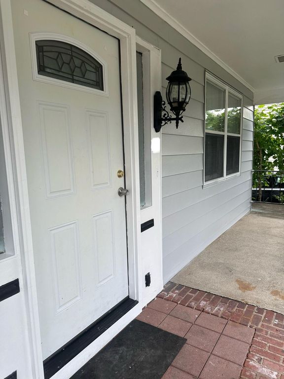 60 Newton St #2, Hamden, CT 06514