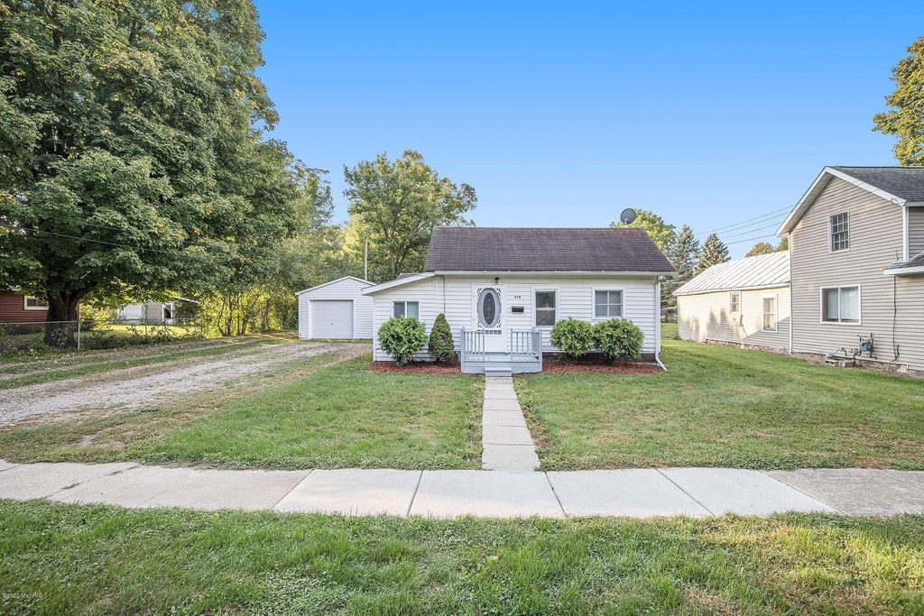315 W Everett St, Homer, MI 49245 Trulia