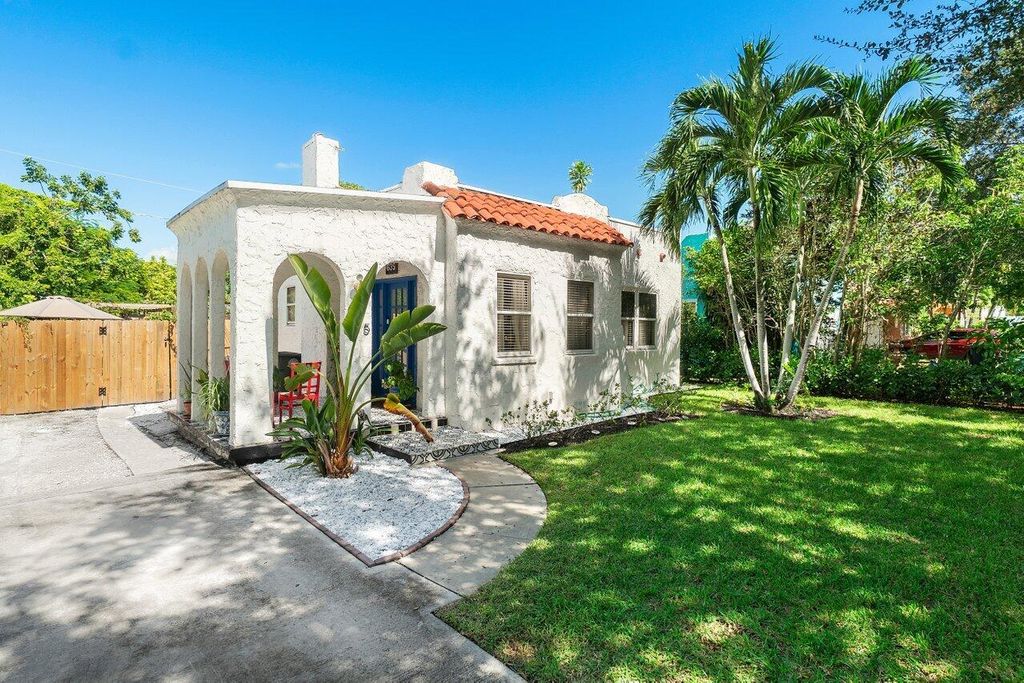 635 34th St, West Palm Beach, FL 33407