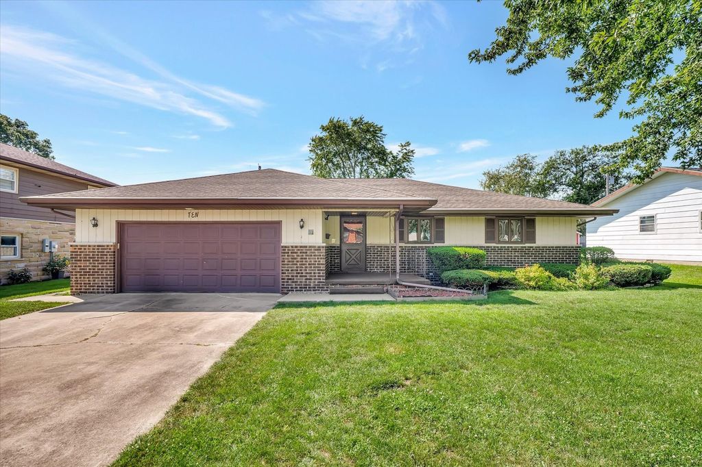 10 Lane Dr, Paxton, IL 60957 Trulia