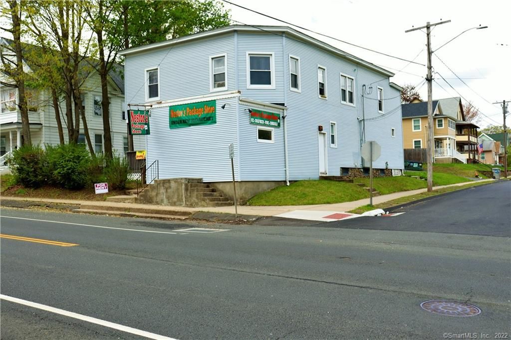 80 Wolcott St, Bristol, CT 06010