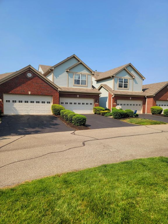 4902 Merton Sq, Louisville, KY 40241