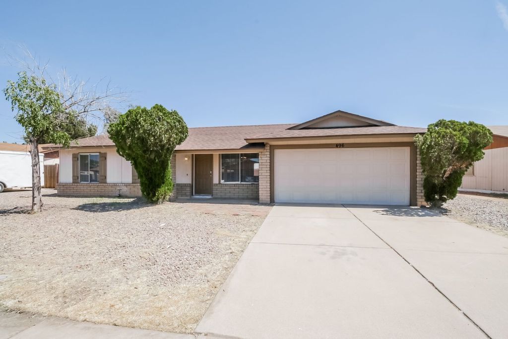 496 W Greentree Dr, Chandler, AZ 85225