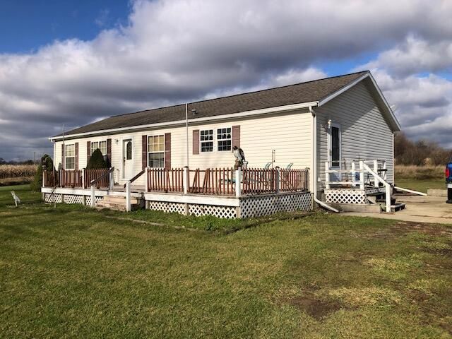 8848 Bankers Rd, Reading, MI 49274
