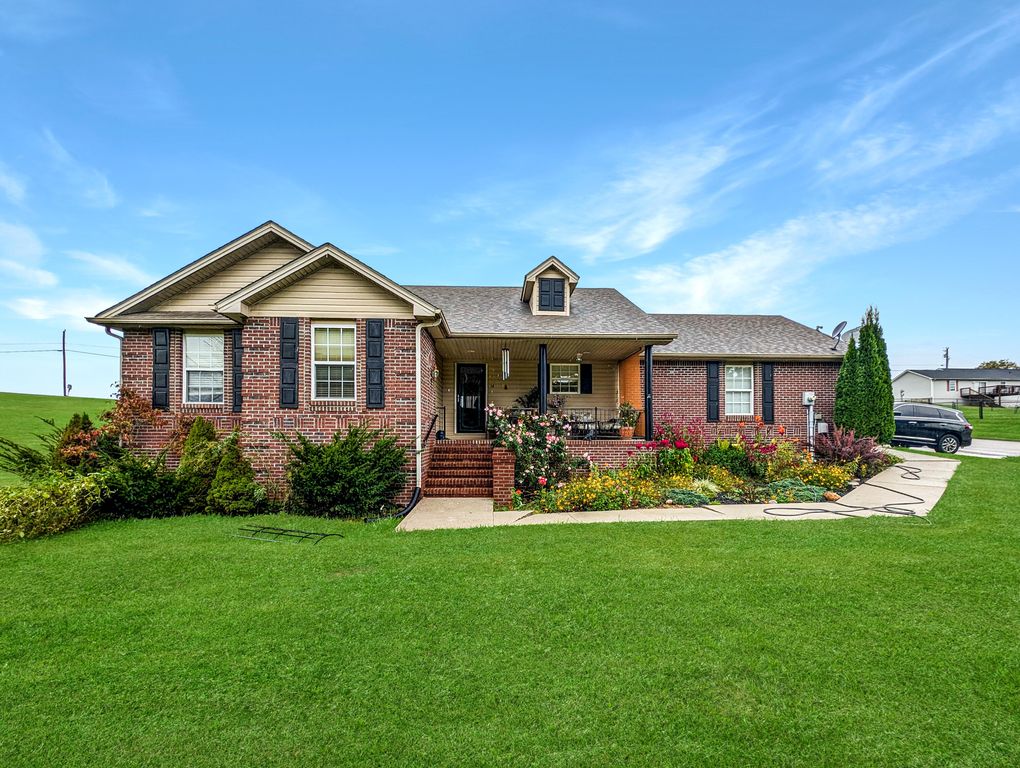 14 W Cherry Dr, Science Hill, KY 42553 MLS 24020643 Trulia