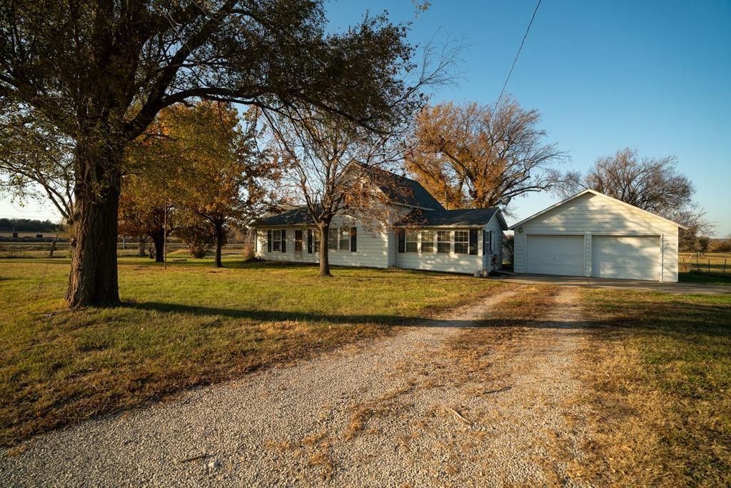 27073 NE 1900th Rd, KS 66032 Trulia
