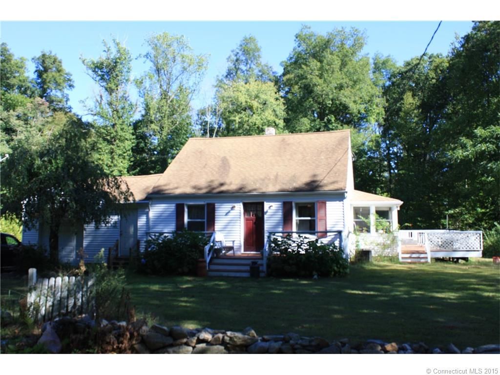 88 Larson Ave, Cheshire, CT 06410
